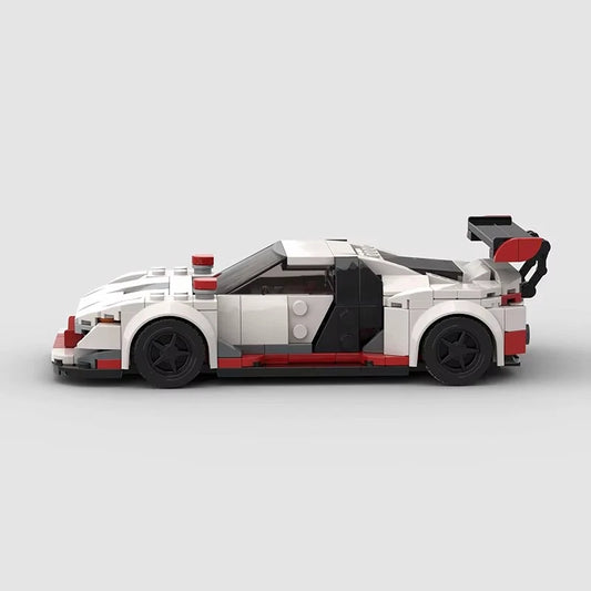 Audi R8 F1